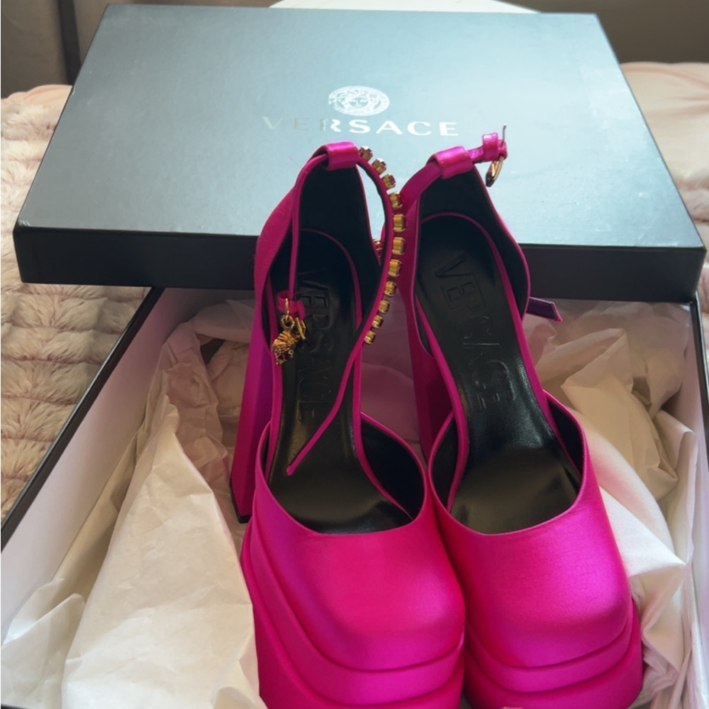 Authentic Versace platform sandals authentic